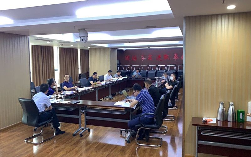 湖北农机召开党委中心组 学习（扩大）会议
